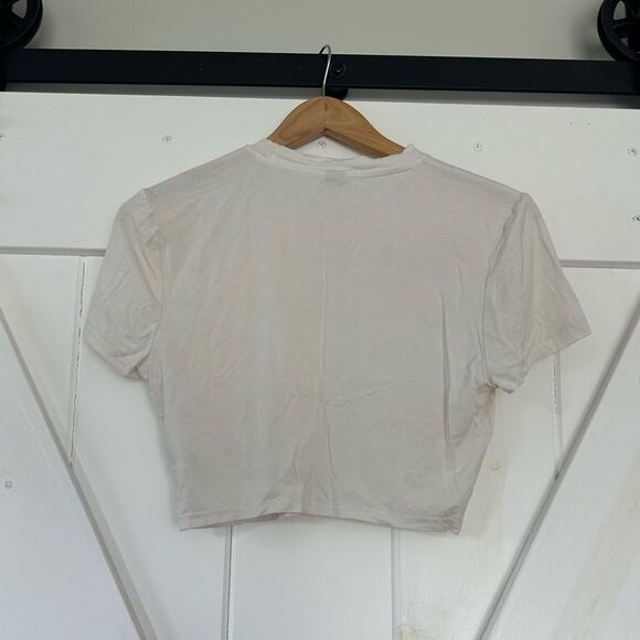 Trendy White “Darlin’” Graphic Crop Tee - Picture 6 of 8